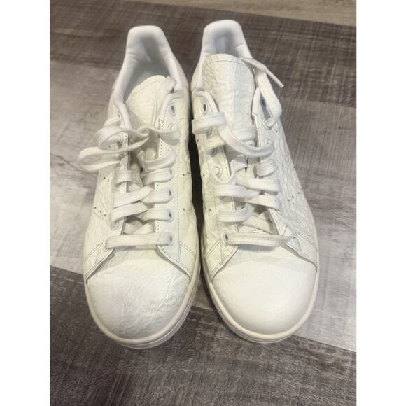 adidas Shoes - Adidas Stan Smith White Crackle Leather Sneakers Women’s 8 Vintage Look